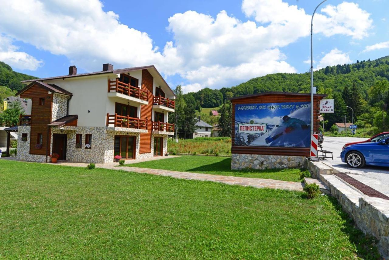 Villa 'Iva' Mavrovo Luaran gambar